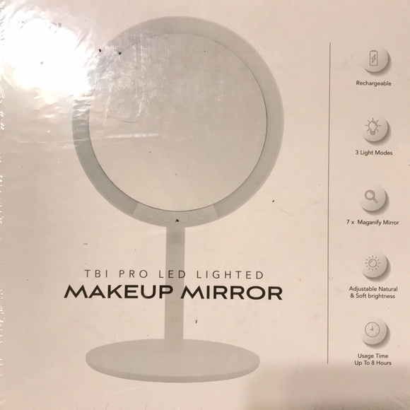 Lighted Mirror 7X Magnifying Tricolor Rechargeable - Picture 7 of 8